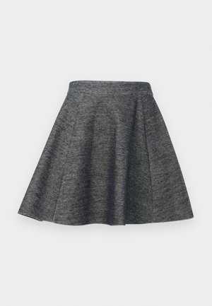 Jupe A-line gris foncé avec une texture subtile, dotée d'une taille ajustée et d'un ourlet évasé, présentée sur un fond blanc uni.