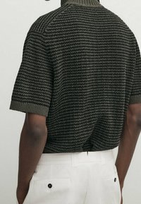 Massimo Dutti Polo - mottled dark green