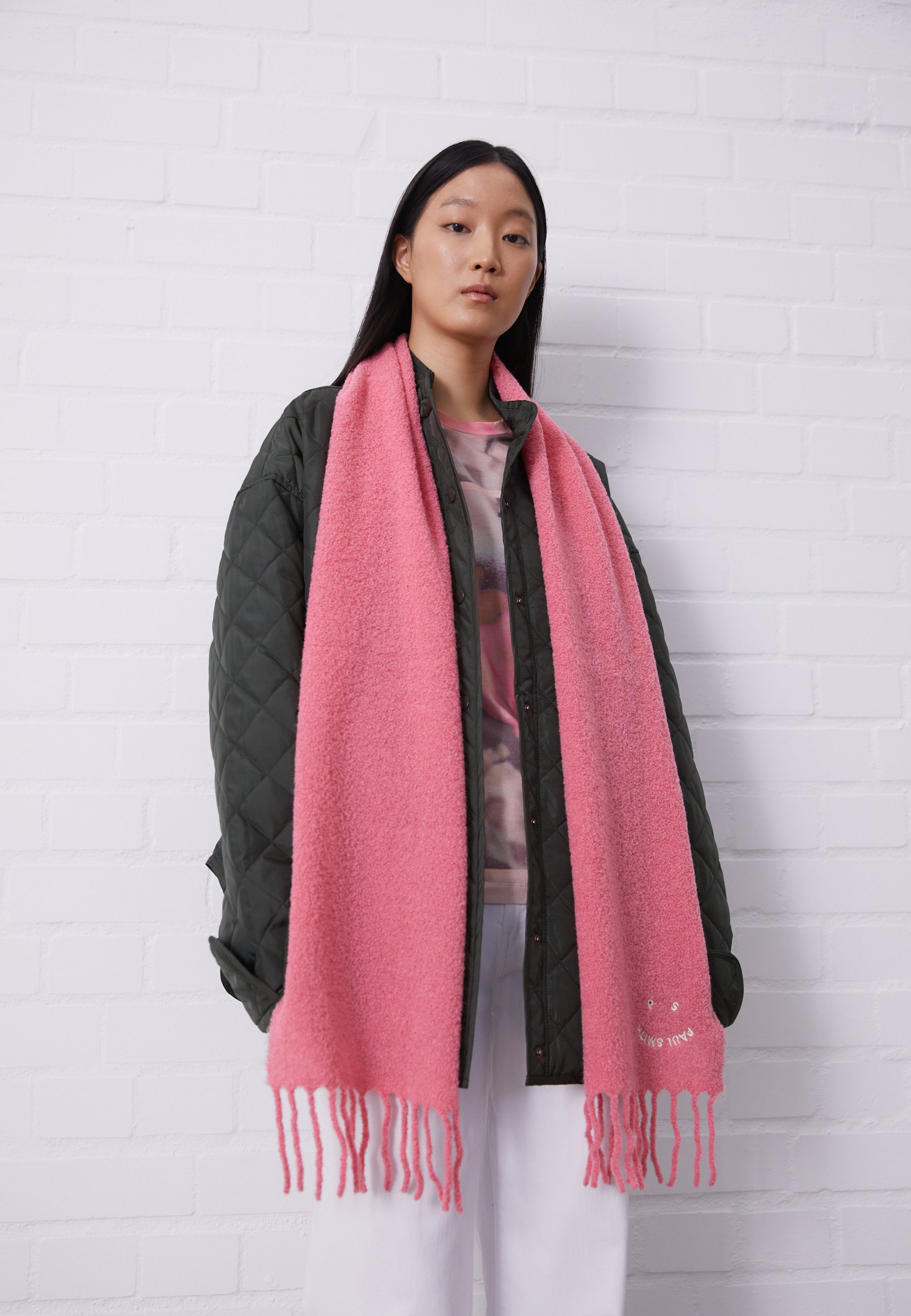 Schal mit Muster in grau & rosa Mode & Beauty Accessoires & Schmuck Schal mit Muster in grau & rosa Mode & Beauty Accessoires & Schmuck