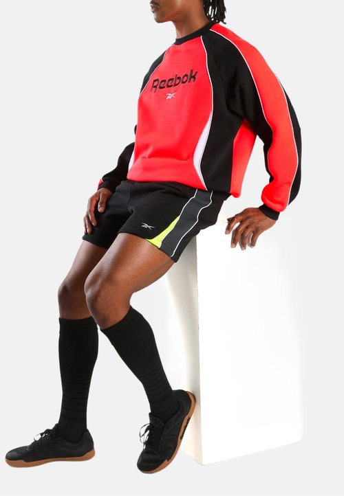 Reebok SIDEWINDER FOOTBALL CREWNECK SWEATSHIRT-RED. - Sweatshirt - neon cherry black white — foto 4