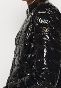 Patrizia Pepe Dunjacka - black