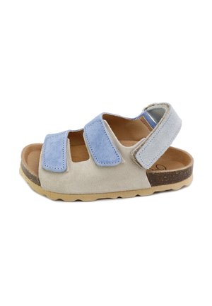 Sandalia infantil de punta abierta con base de ante beige, dos tiras ajustables azules y una correa azul en el talón sobre una suela texturizada.