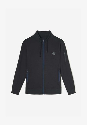 Veste sweatshirt noire avec col montant, accents de fermeture éclair bleus, deux poches avant, poche latérale sur la manche et patch de logo sur la poitrine.