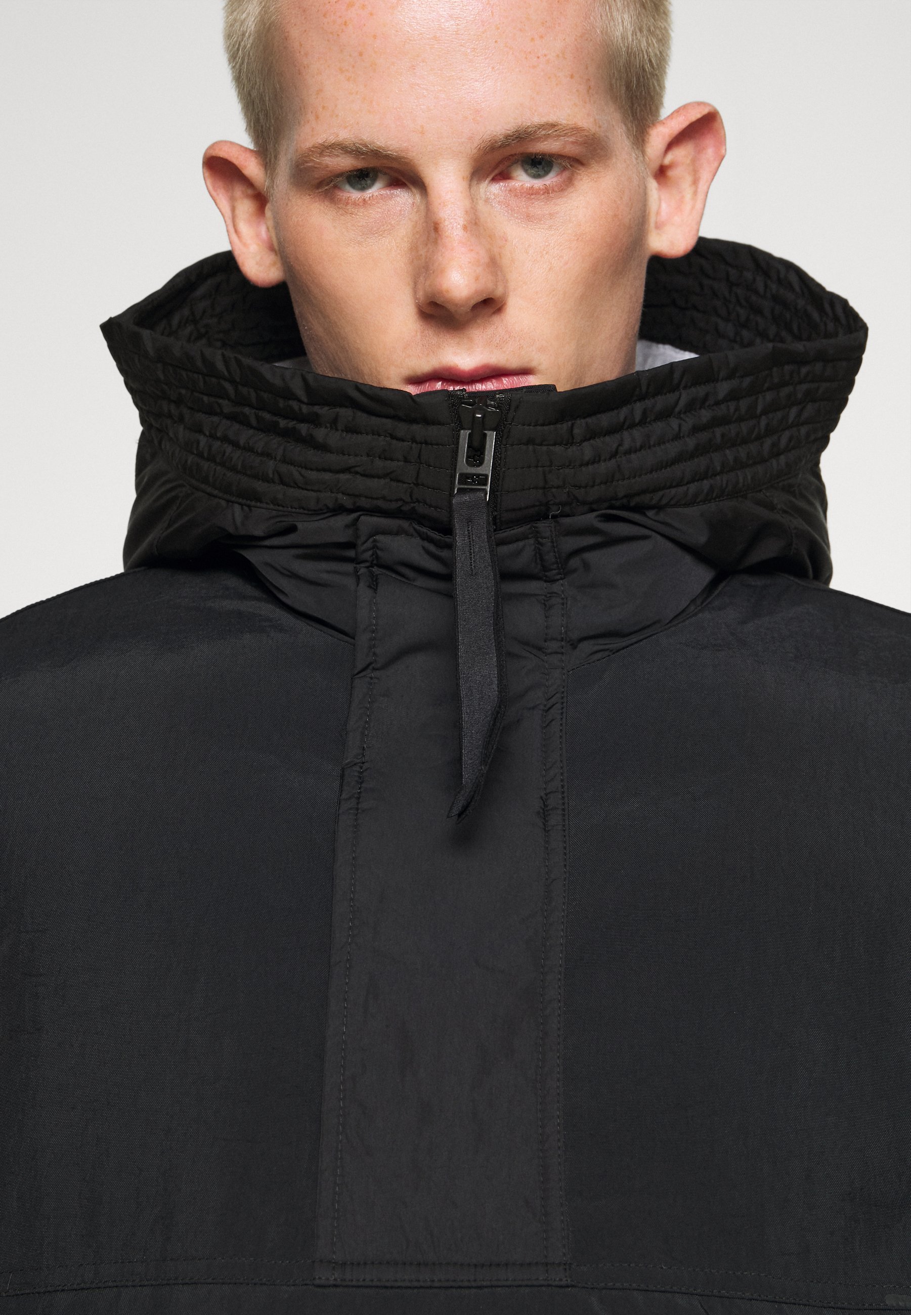 Nike Sportswear Vinterjakke blacksvart Zalando.no adidas Originals REGEN PUFF Dunjakke blacksvart