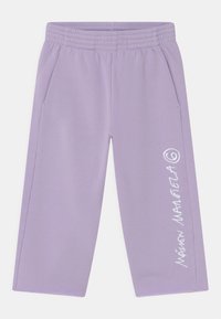 Não selecionado, lillac