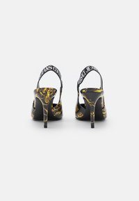 Versace Jeans Couture SCARLETT MAIN  - Saltos clássicos - black/gold