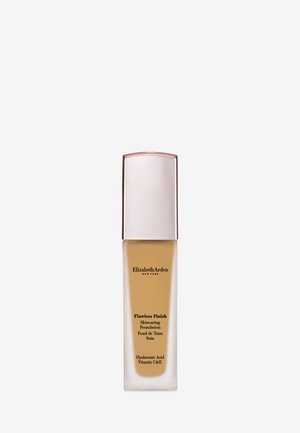 Høj rektangulær glasflaske med beige flydende foundation, sølvkapsel, mærket Elizabeth Arden Flawless Finish med hyaluronsyre og vitaminerne C og E.