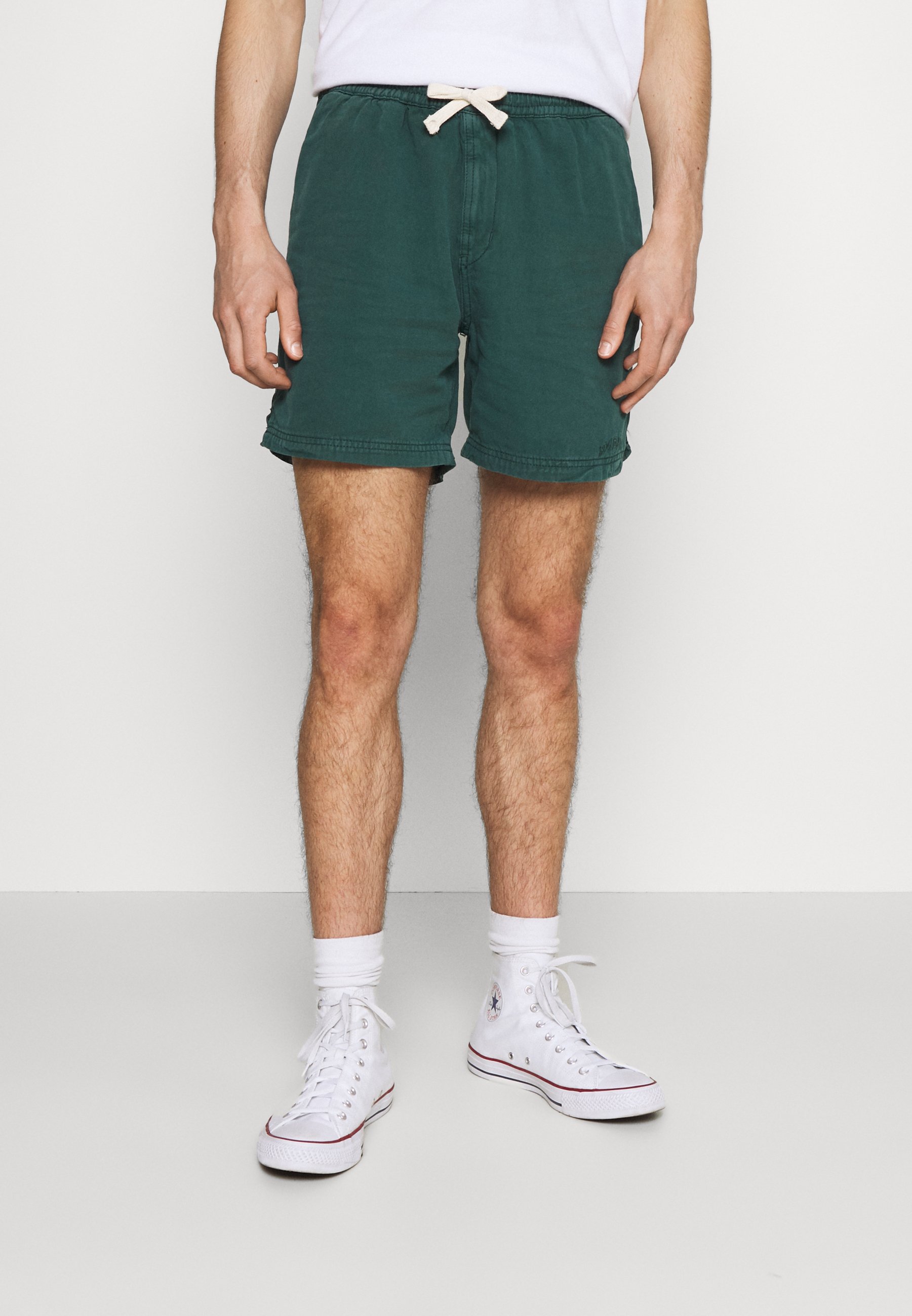 BDG Urban Outfitters Shorts - teal/blue 