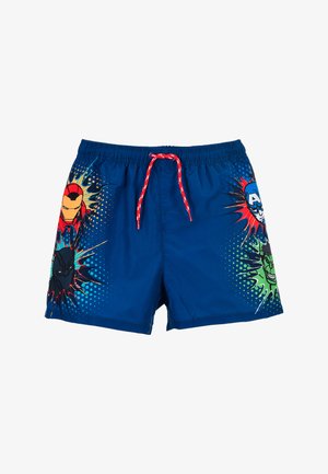 Pantaloni da bagno blu realizzati in materiale leggero, con un laccetto rosso, presentano volti di supereroi stampati e motivi a esplosione colorati sui lati.