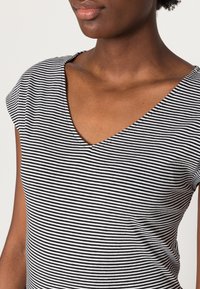 Anna Field 2 PACK - T-shirt básica - black/multi coloured