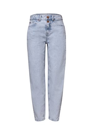 Jasnoniebieskie jeansy z wysokim stanem, luźną zwężaną nogawką, dwoma przednimi kieszeniami i podwójnym brązowym zapięciem na guziki.