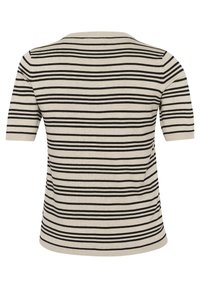 Top de manga corta a rayas con cuello redondo, base beige con rayas negras, fabricado en un textil suave y elástico.