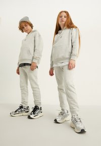 Yourturn Kids UNISEX - Tepláky - mottled light grey