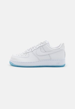 Baskets basses - white