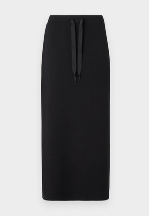 Saia midi preta, feita de tecido macio, com cintura ajustável por cordão. Design simples com silhueta reta e sem padrões adicionais.
