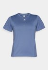 DESIGNED - T-shirt till träning - preloved ink