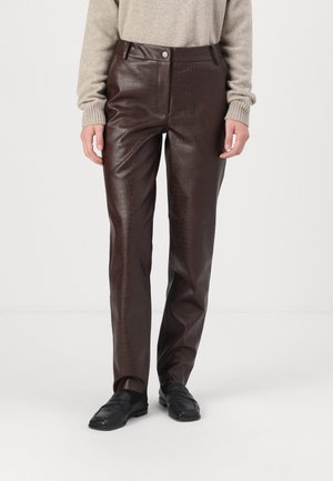 CROCO DAGGA PANTS - Stoffhose - delicioso