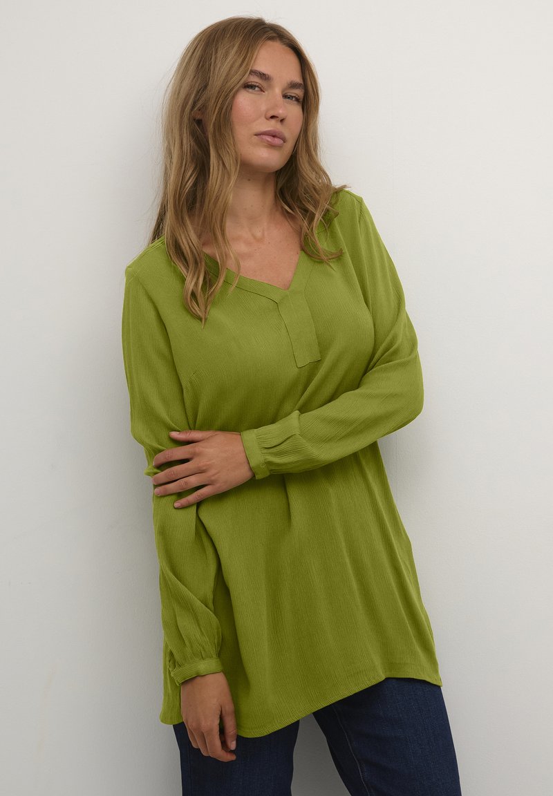 Kaffe - AMBER V-NECK - Tunika - calla green, Povečajte