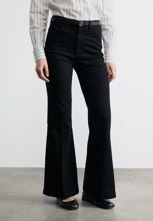 ROSALYA 4.0 - Trapézfarmer - black