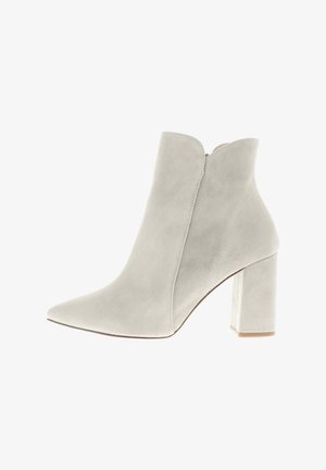 Hellgrauer Veloursleder-Damen-Stiefelette mit spitzer Zehenpartie und Blockabsatz, seitlichem Reißverschluss.