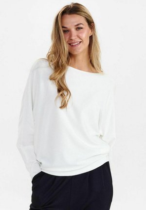 Nümph NUDAYA - Strickpullover - cloud dancer