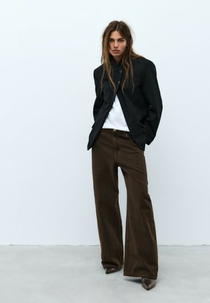 PULL&BEAR, MID-RISE - BAGGY JEANS-JEANS - Jean flare - brown