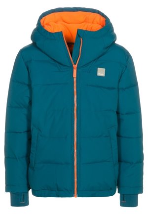 Veste matelassée à capuche couleur sarcelle avec doublure intérieure orange vif et fermeture éclair, poches avant et petit logo Bench sur la poitrine.