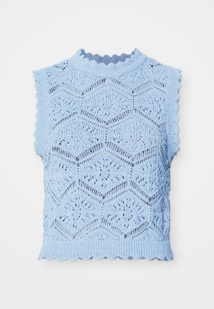 Top fără mâneci, tricotat, de culoare albastru deschis, cu un model hexagonal, margini ondulate și un gât înalt cu benzi subțiri.