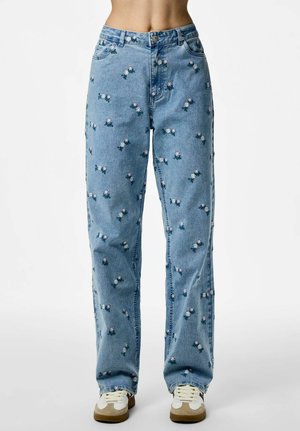 Pieces STRAIGHT FIT JEANS PCFLORA HW - Blugi drepți - light blue denim