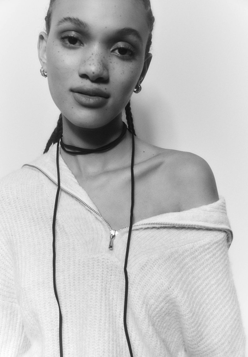 PULL&BEAR WRAPAROUND WITH TIE DETAIL Halskette mottled black