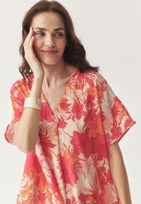 TATUUM Freizeitkleid - orange