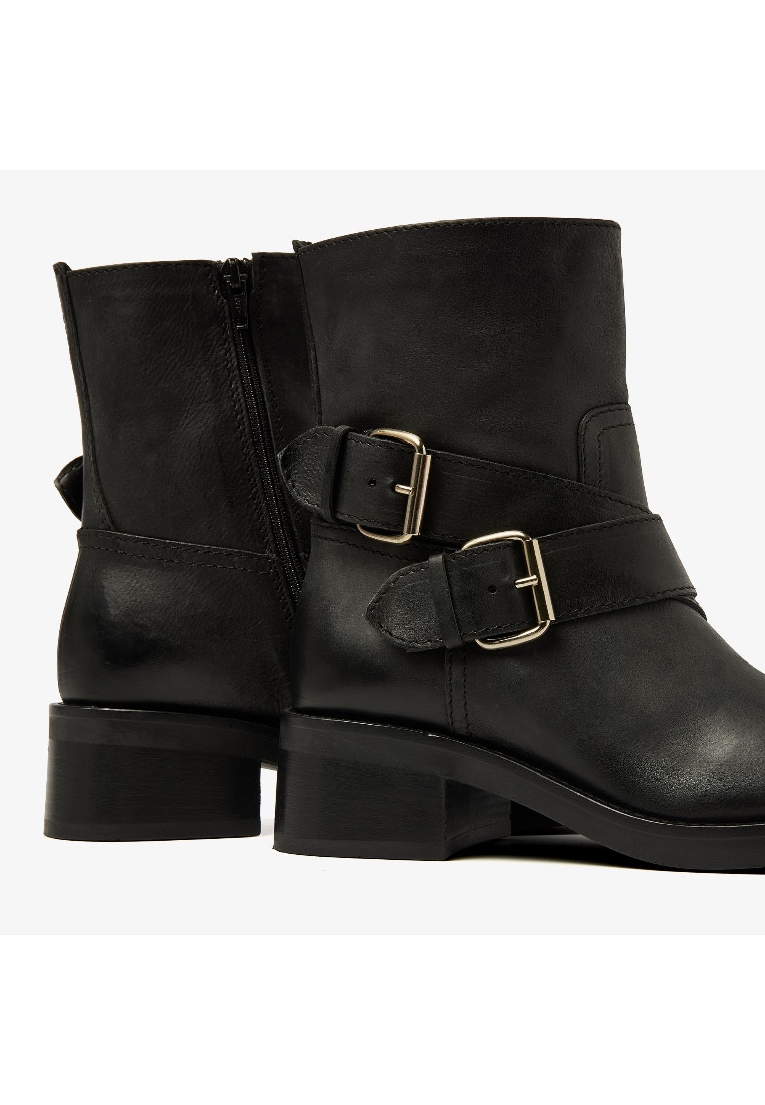 靴 VIAVANDA / VIA SHORT BOOTS viavanda via short boots Vagabond VIVIAN SHORT BOOT - Black
