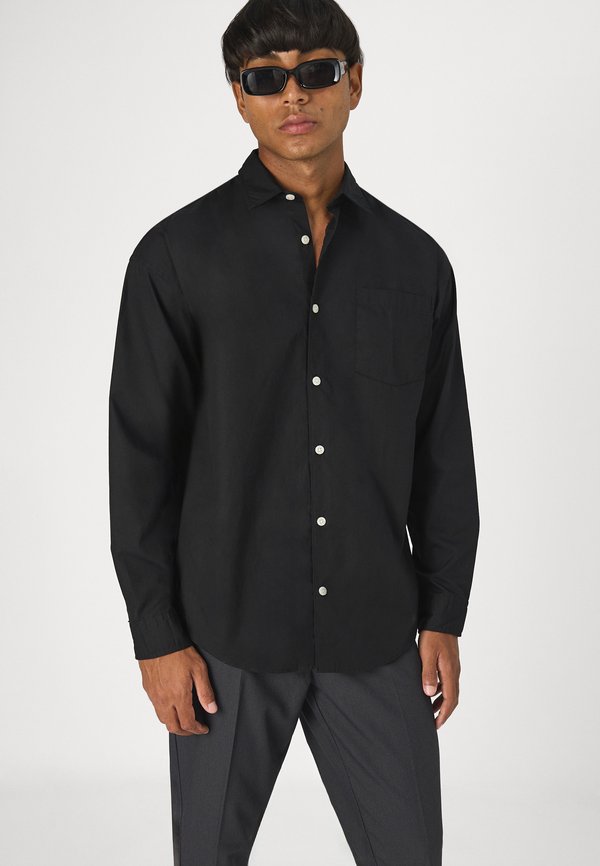 STACE - Chinos - india ink4