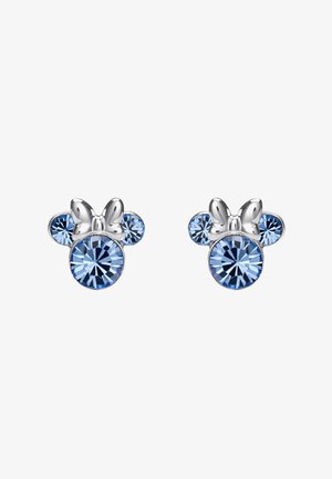 Orecchini a perno in tono silver con tre cristalli azzurri sfaccettati e un dettaglio a fiocco, creando una forma arrotondata con una finitura lucida.