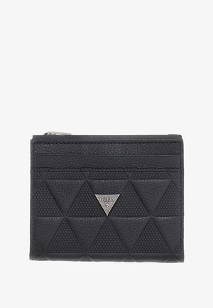 Zwarte lederen portemonnee met een getextureerd diamantpatroon, een zilveren driehoekig logo en een ritssluiting aan de bovenkant. Verschillende kaartsleuven zichtbaar.