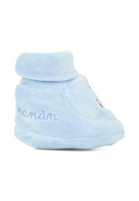 Stivaletti in tessuto azzurro chiaro con risvolto, caratterizzati da testo ricamato, texture morbida e forma arrotondata, progettati per neonati.