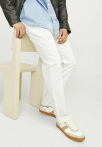 Jack & Jones Jeans a sigaretta - cloud dancer