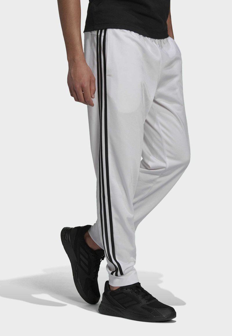 adidas Sportswear M 3S JOG TP TRI - Pantalones deportivos white/blanco - Zalando.es