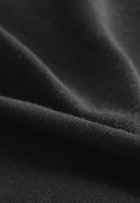 Next PETITE FIT  CAP SLEEVE V-NECK  - Džersio suknelė - black