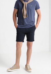 GANT T-shirt basic - blue denim