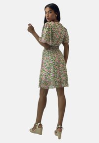 Elara ELARA - Freizeitkleid - grün