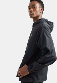EA7 Emporio Armani Tréning dzseki - schwarz