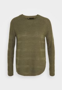 Olivgrüner Pullover mit langen Ärmeln, Rundhalsausschnitt und strukturierten horizontalen Streifen. Weicher, leichter Strickstoff; leicht geschwungener Saum.