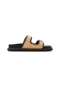 Flat sandal with a black synthetic sole. Upper made of woven natural fibers in a tan color, with black stitching and a cutout design.