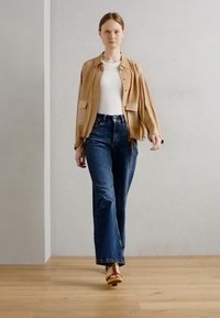Thumbnail Image 2