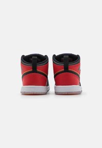 zalando jordan 1 mid