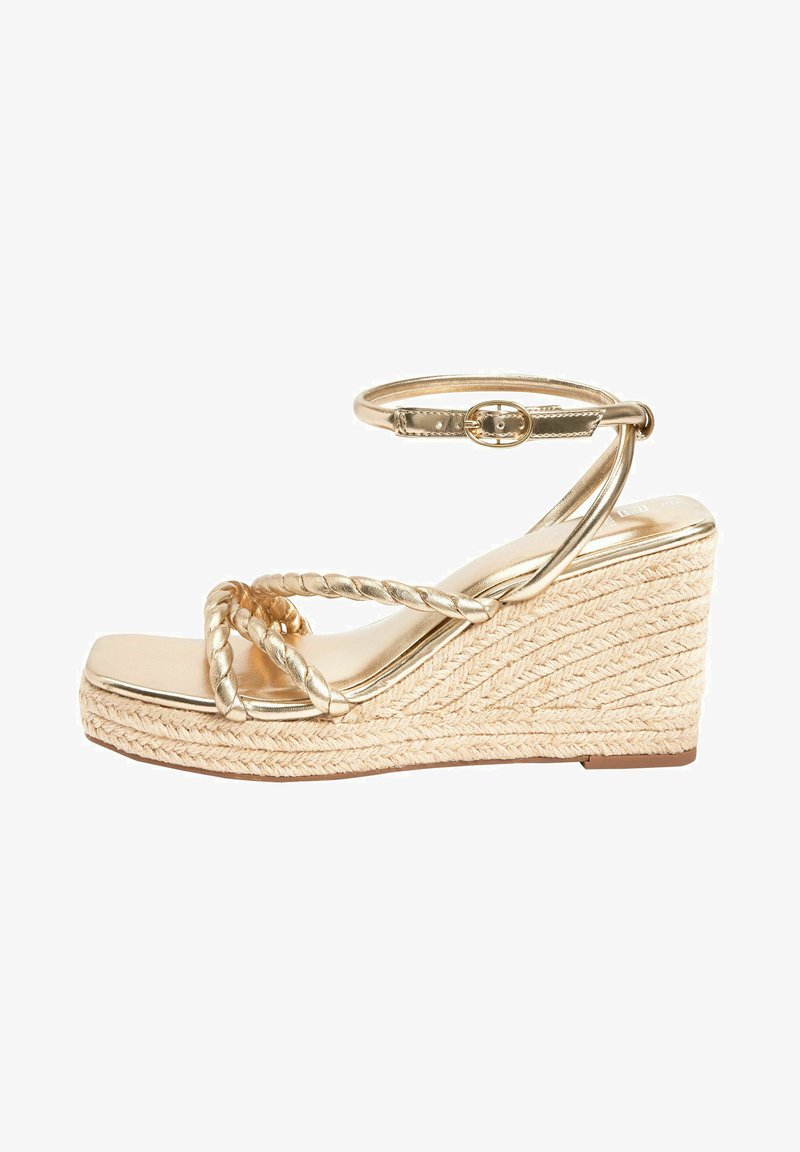 Springy Toe Rope Next FOREVER COMFORT® SQUARE TOE ROPE WEDGES - Keilsandalette - gold ...