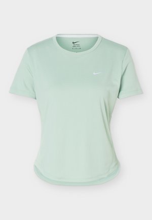 Jasnozielony sportowy T-shirt Nike Dri-FIT Tempo z krótkim rękawem, okrągłym dekoltem i małym białym logo Swoosh na lewej piersi.