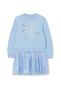 Vestido azul claro con parte superior de sudadera y falda de tul. Presenta diseños de copos de nieve plateados y un estampado del perfil de un personaje.