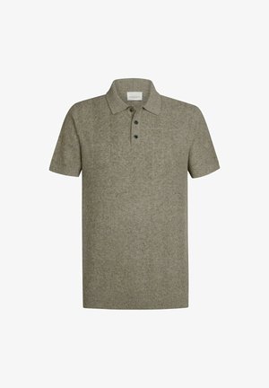 Koszulka polo z krótkim rękawem o fakturze w jodełkę w kolorze beżowym, z kołnierzykiem i plisą zapinaną na trzy guziki.